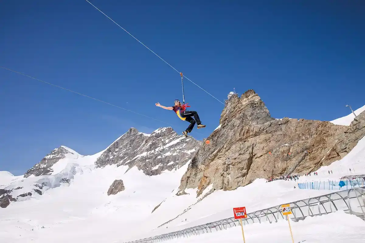 Jungfraujoch Snow Fun